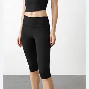 Athleta Transcend Ribbed High Rise Crop Leggings Black VitaFree Yoga Pant Small